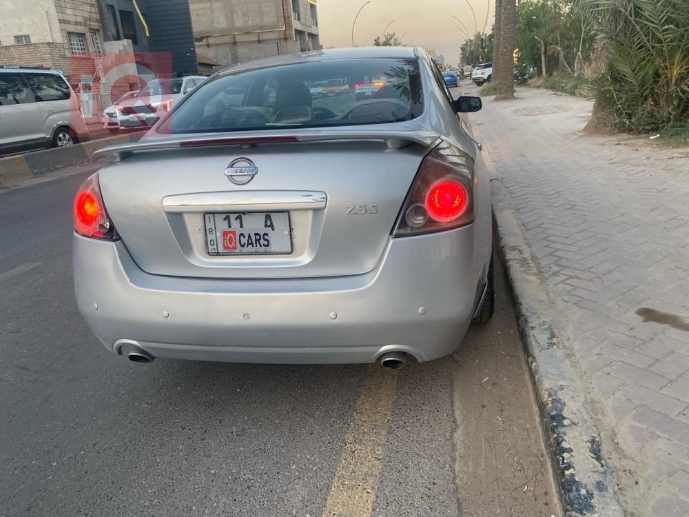 نيسان ألتيما